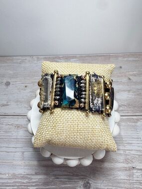 Nocturne chunky beaded Lisa bracelet gold tone bohemian